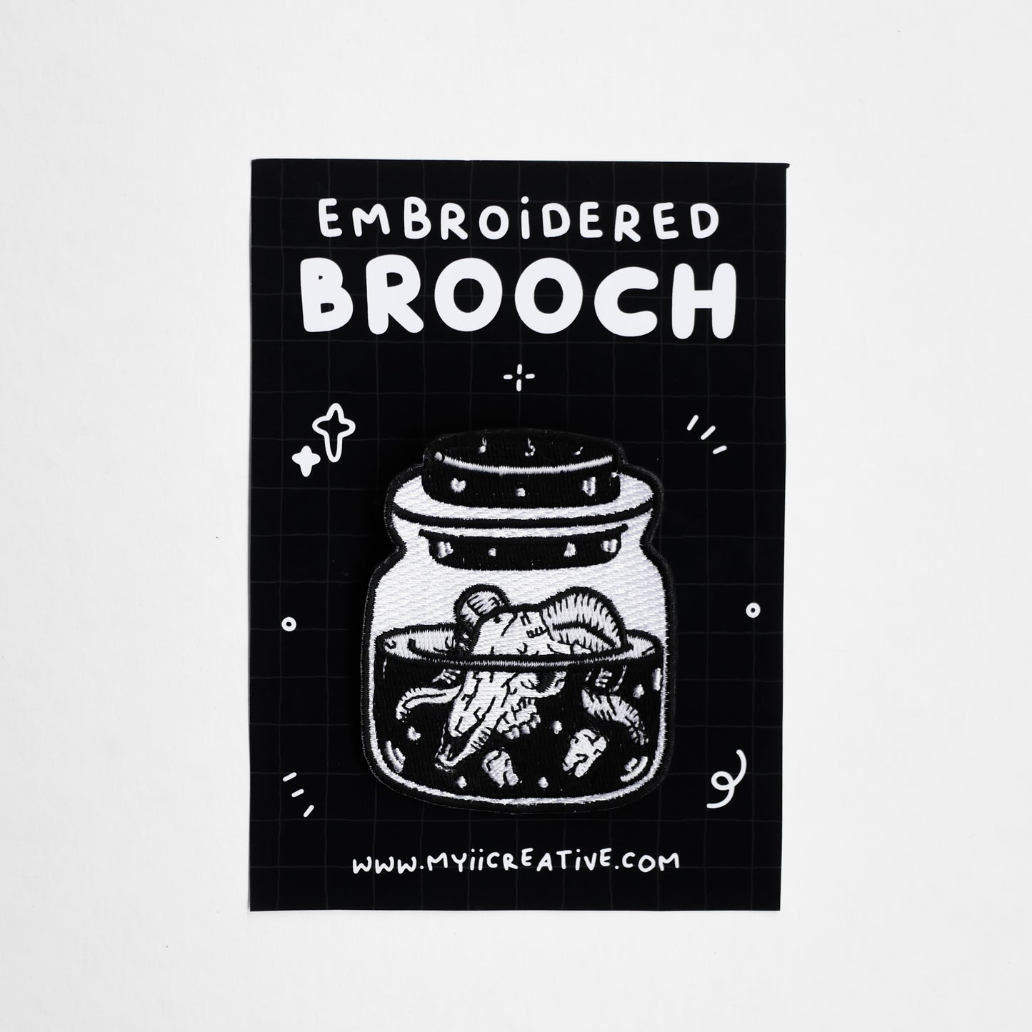 Ram Skull Embroidered Brooch